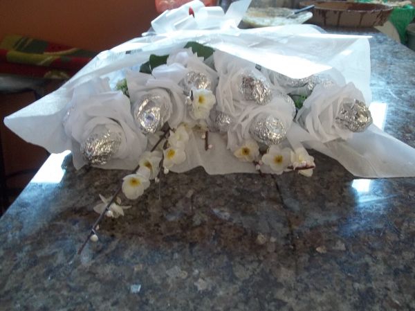 Buque cor branco